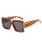 Trendy Large Frame Sunglasses Women Square Bright Black Sunglasses - Image 2