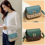 Women's Printed Contrast Color Small Bag - Image 5