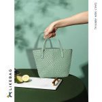 Portable Shoulder Crossbody Large Capacity Woven Bag Tote Bag - Image 8