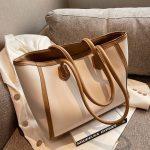 Commuter One Shoulder Tote Handbag - Image 3