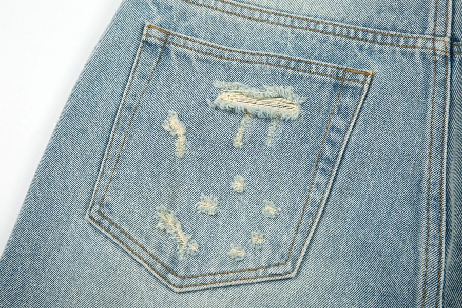 High Street Men's Washed Loose Whiskered Ripped Jeans - Image 5