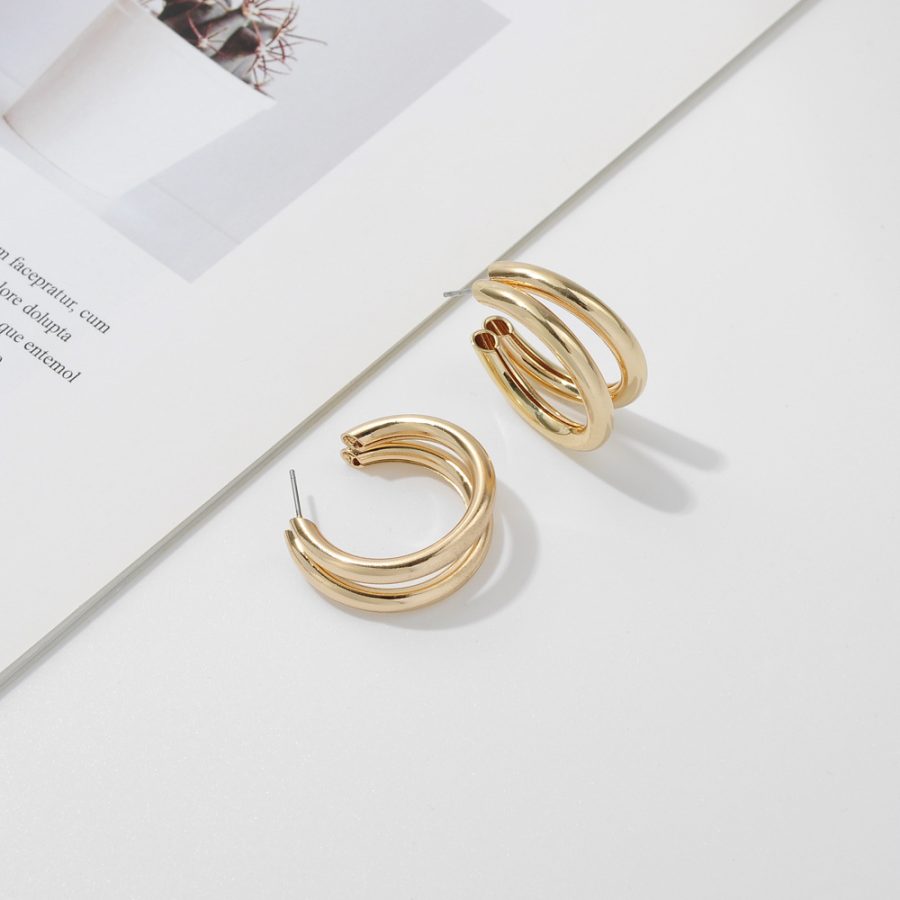 Simple Double C-shaped Metal Earrings - Image 2