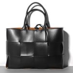 Woven Cowhide Single Shoulder Checkered Handbag - Image 5