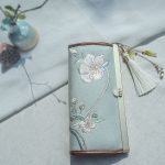 Women's Fashion Artistic Retro Embroidery Clutch Purse - Image 7