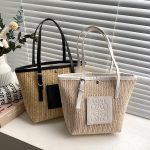 Spring Straw Woven Large Capacity Women's Portable Shoulder Bag - Image 3