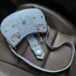 Niche American Retro Hot Girl Y2g Punk Studded Shoulder Bag - Image 7