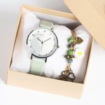 College Fengsen Korean Style Simple Temperament Watch - Image 6