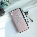 Women's Fashion Artistic Retro Embroidery Clutch Purse - Image 5