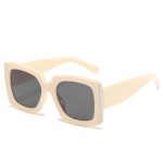 Trendy Large Frame Sunglasses Women Square Bright Black Sunglasses - Image 3
