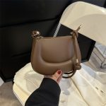 New Street Popular Stylish Simple Solid Color Temperament Commute Underarm Bag - Image 3