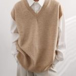 Men's V-neck Fashionable Jacket Sweater Vest Wool - Image 5