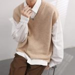 Men's V-neck Fashionable Jacket Sweater Vest Wool - Image 3